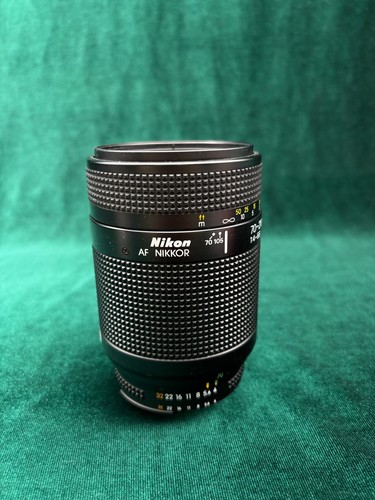Nikon nikkor 210 mm - 70-210,